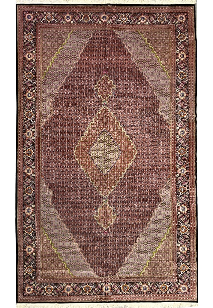 12.3 x 20 Red Silk and Wool Hand-Knotted Area Rug: 12.3 x 20 Red Silk and Wool Hand-Knotted Area Rug Free continental US Shipping Experience the luxury of our exquisite 12.3' x 20' Tabriz Large Mahi Silk & Wool Rug, a perfect blend of opulence and sop