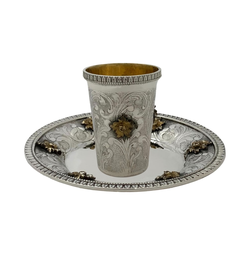 Italian 925 Sterling Silver Gilded Handmade Floral Cup and Tray: Italian 925 Sterling Silver Gilded Handmade Floral Cup and Tray This exquisite cup and tray set is crafted from fine Italian 925 sterling silver, featuring intricate handmade floral applique and ornat
