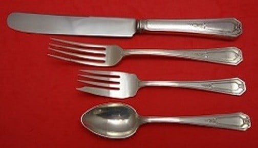 Wallace Princess Mary Sterling Silver 4-Piece Dinner Setting: Wallace Princess Mary Sterling Silver 4-Piece Dinner Setting Enhance your dining experience with this exquisite 4-piece dinner size place setting from the renowned Princess Mary by Wallace collection.