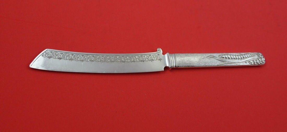 Aesthetic Sterling Silver Tea Knife 8" Caterpillar Design: Aesthetic Sterling Silver Tea Knife 8" Caterpillar Design This exquisite Aesthetic sterling silver tea knife features a hollow handle beautifully designed with a caterpillar on a branch and a bark-lik