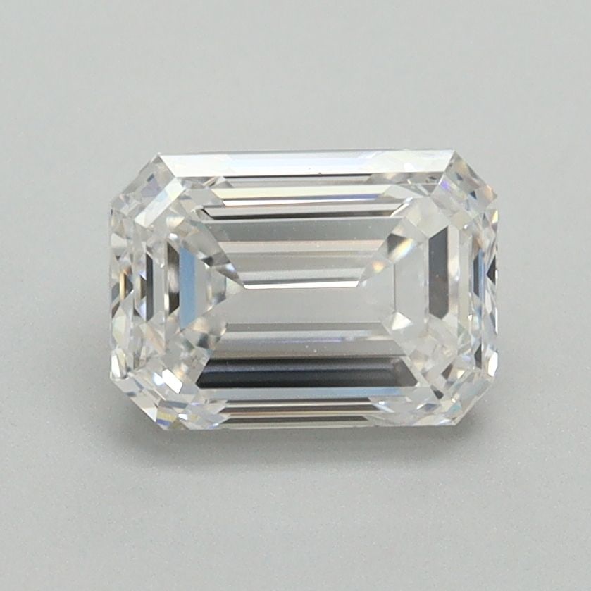 Loose Diamond - EMERALD 1.51ct E VS1: Loose Diamond - EMERALD 1.51ct E VS1 Source: This is a real non-mined Diamond that has been grown in a lab Shape: EMERALD Carats: 1.51 Color: E Clarity: VS1 Certification: NONE Video: