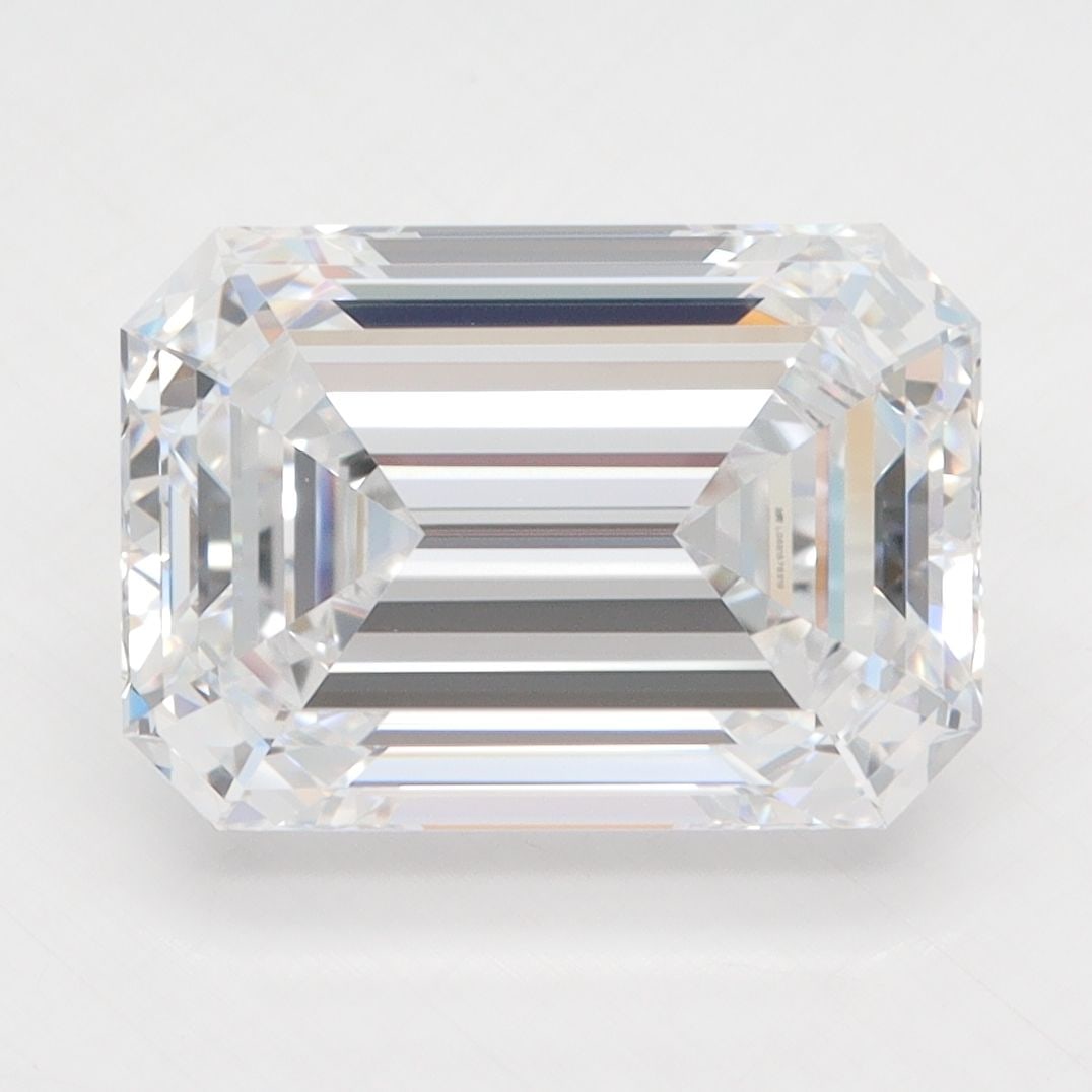 Loose Diamond - EMERALD 5.1ct D VVS1: Loose Diamond - EMERALD 5.1ct D VVS1 Source: This is a real non-mined Diamond that has been grown in a lab Shape: EMERALD Carats: 5.1 Color: D Clarity: VVS1 Certification: IGI Video: Video Link