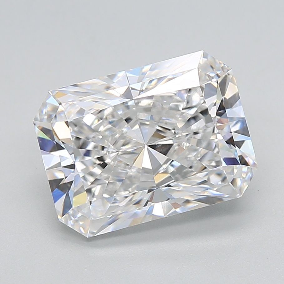 Loose Diamond - RADIANT 4.51ct E VVS1: Loose Diamond - RADIANT 4.51ct E VVS1 Source: This is a real non-mined Diamond that has been grown in a lab Shape: RADIANT Carats: 4.51 Color: E Clarity: VVS1 Certification: GIA Video: