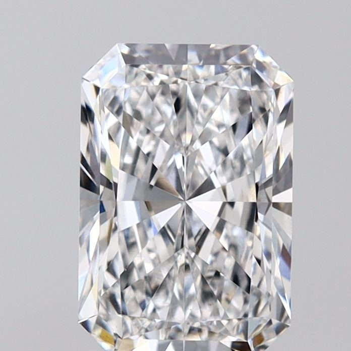 Loose Diamond - RADIANT 2.02ct E VS1: Loose Diamond - RADIANT 2.02ct E VS1 Source: This is a real non-mined Diamond that has been grown in a lab Shape: RADIANT Carats: 2.02 Color: E Clarity: VS1 Certification: GIA Video: