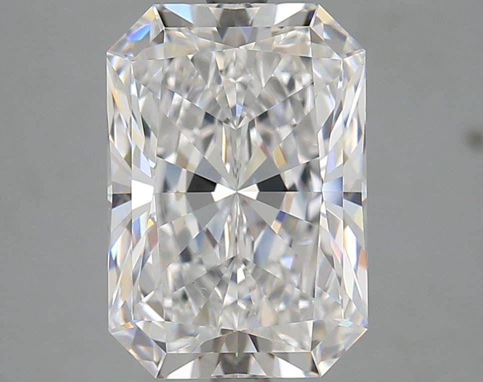 Loose Diamond - RADIANT 5.03ct D VS1: Loose Diamond - RADIANT 5.03ct D VS1 Source: This is a real non-mined Diamond that has been grown in a lab Shape: RADIANT Carats: 5.03 Color: D Clarity: VS1 Certification: GIA Video: Video Link