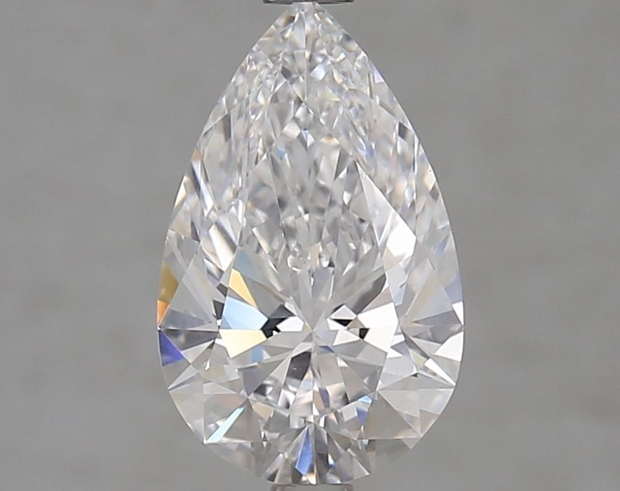 Loose Diamond - PEAR 2.01ct D VVS2: Loose Diamond - PEAR 2.01ct D VVS2 Source: This is a real non-mined Diamond that has been grown in a lab Shape: PEAR Carats: 2.01 Color: D Clarity: VVS2 Certification: GIA Video: