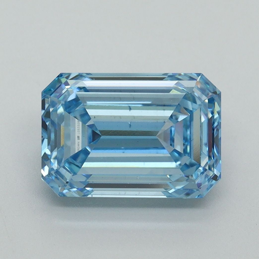 Loose Diamond - EMERALD 3.11ct Fancy Intense Blue SI1: Loose Diamond - EMERALD 3.11ct Fancy Intense Blue SI1 Source: This is a real non-mined Diamond that has been grown in a lab Shape: EMERALD Carats: 3.11 Color: Fancy Intense Blue Certification: IGI Vid