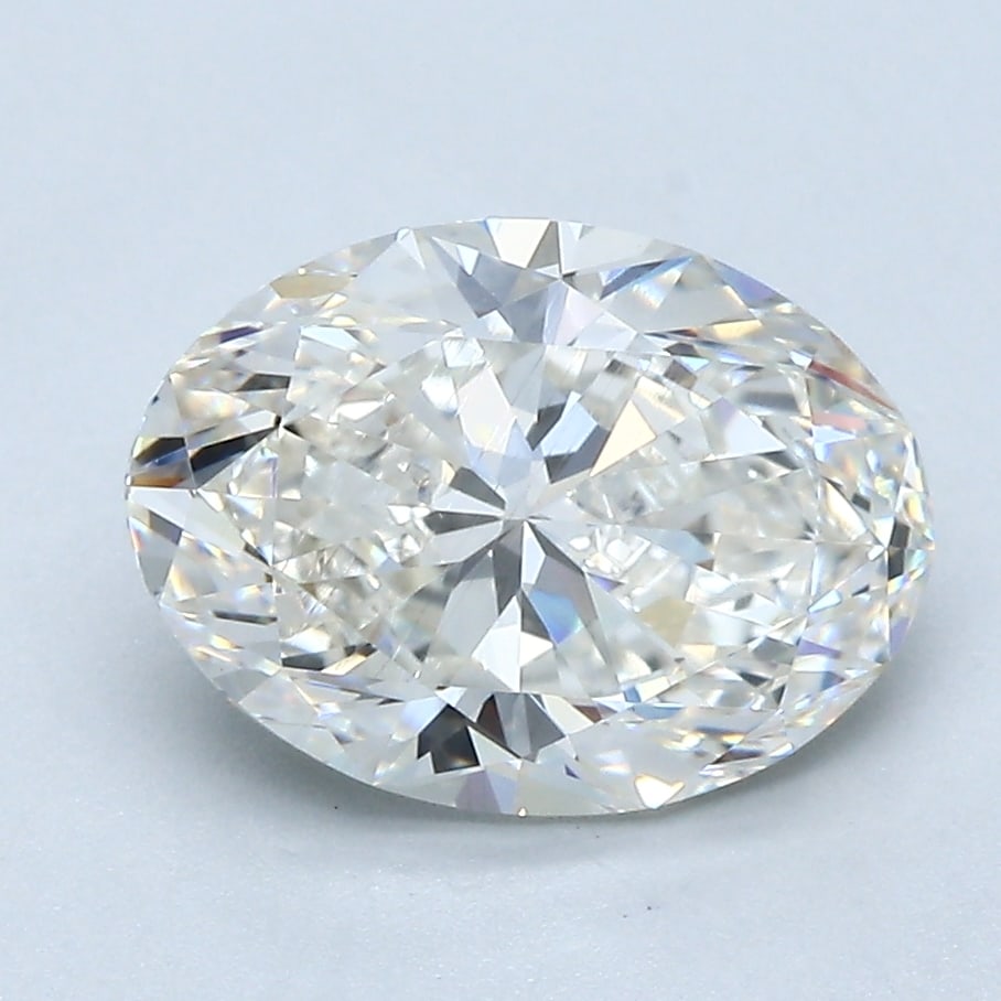 Loose Diamond - OVAL 2.52ct I VS2: Loose Diamond - OVAL 2.52ct I VS2 Source: Natural Mined Diamond Shape: OVAL Carats: 2.52 Color: I Clarity: VS2 Certification: GIA Condition: Pre-Owned PLEASE NOTE: Framed, Large, or heavy items do