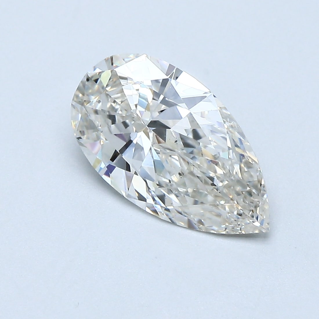 Loose Diamond - PEAR 1.8ct I SI2: Loose Diamond - PEAR 1.8ct I SI2 Source: Natural Mined Diamond Shape: PEAR Carats: 1.8 Color: I Clarity: SI2 Certification: GIA Condition: Pre-Owned PLEASE NOTE: Framed, Large, or heavy items do not h