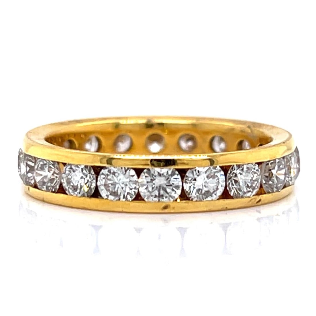 14K Yellow Gold 2.72 Ct Diamond Eternity Band 20 Stones: 14K Yellow Gold 2.72 Ct Diamond Eternity Band 20 Stones This exquisite 14K Yellow Gold Eternity Band is adorned with 20 sparkling diamonds, totaling 2.72 carats. The diamonds boast an impressive E-F c