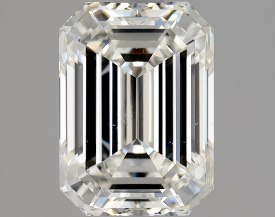 Loose Diamond - EMERALD 1.51ct H VS2: Loose Diamond - EMERALD 1.51ct H VS2 Source: Natural Mined Diamond Shape: EMERALD Carats: 1.51 Color: H Clarity: VS2 Certification: GIA Condition: Pre-Owned PLEASE NOTE: Framed, Large, or heavy items 