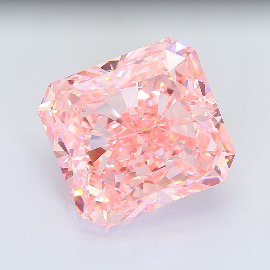 Loose Diamond - RADIANT 20.08ct Fancy Vivid Pink VS1 (1 of 1)