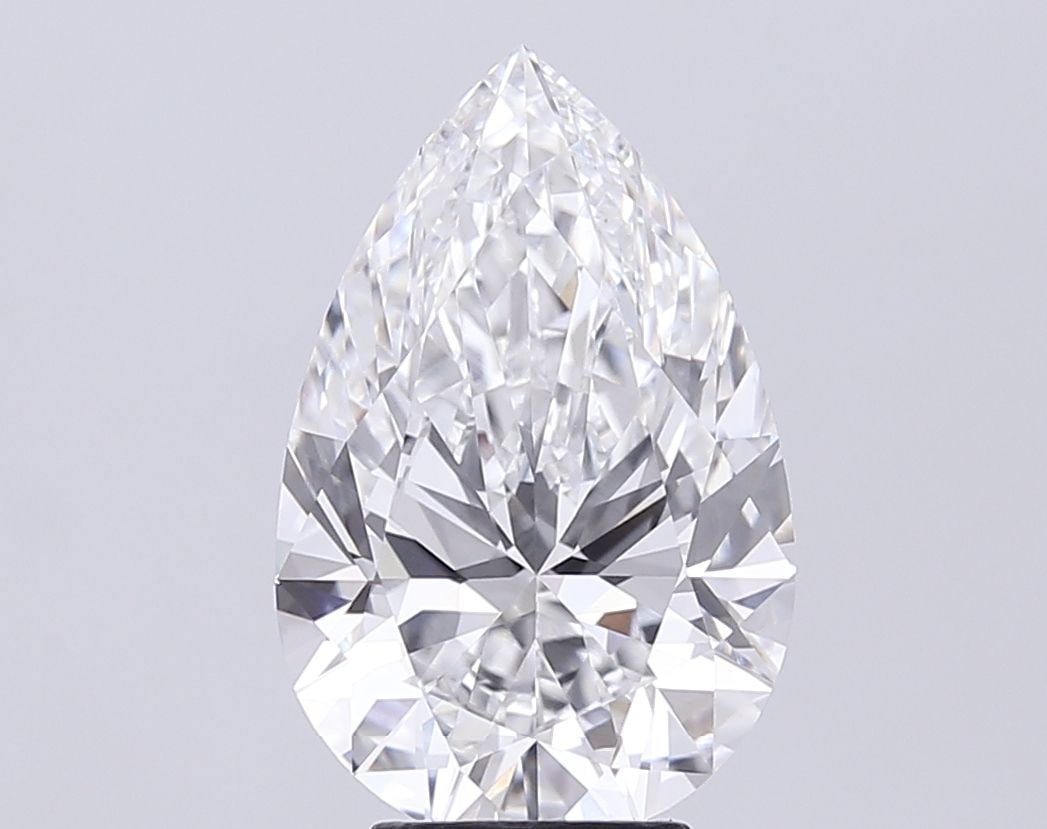 Loose Diamond - PEAR 5.09ct F VVS2: Loose Diamond - PEAR 5.09ct F VVS2 Source: This is a real non-mined Diamond that has been grown in a lab Shape: PEAR Carats: 5.09 Color: F Clarity: VVS2 Certification: IGI PLEASE NOTE: Framed, Large, 
