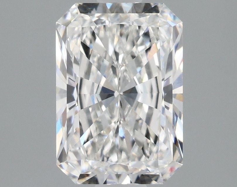 Loose Diamond - RADIANT 2.08ct E VS1: Loose Diamond - RADIANT 2.08ct E VS1 Source: This is a real non-mined Diamond that has been grown in a lab Shape: RADIANT Carats: 2.08 Color: E Clarity: VS1 Certification: IGI Video: Video Link
