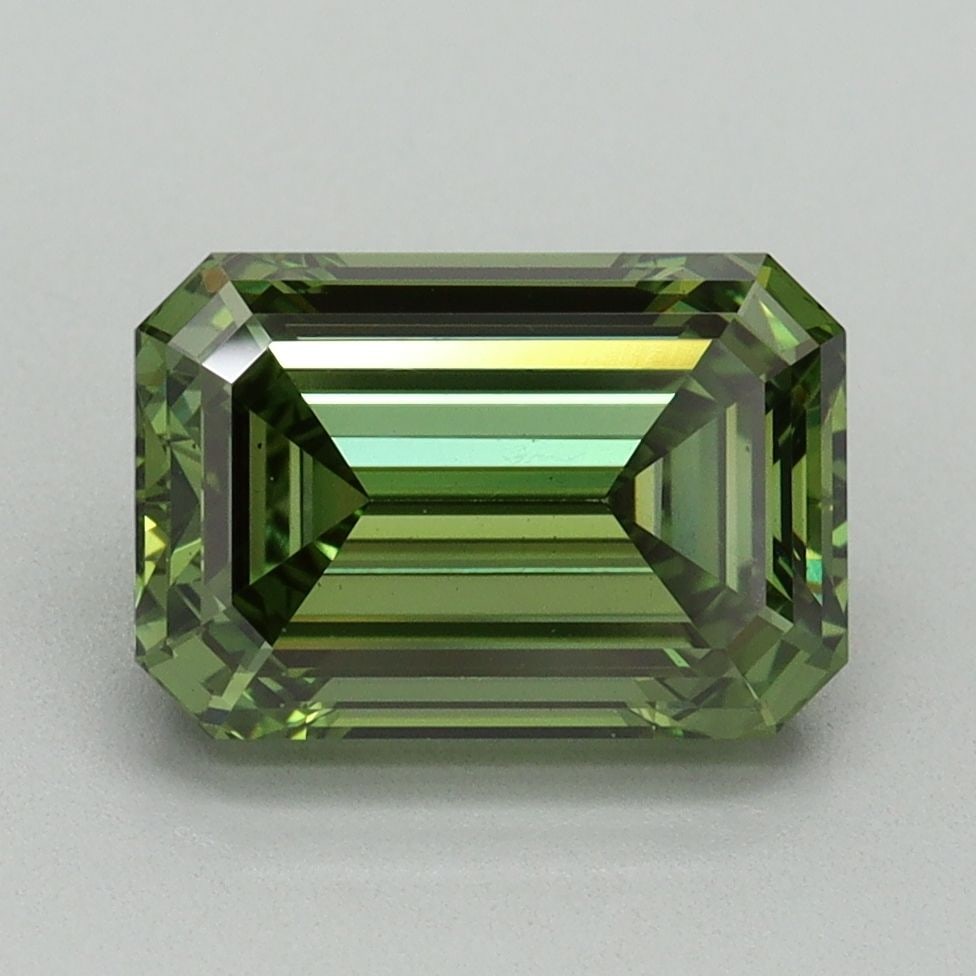Loose Diamond - EMERALD 2.55ct Fancy Vivid Green VS2: Loose Diamond - EMERALD 2.55ct Fancy Vivid Green VS2 Source: This is a real non-mined Diamond that has been grown in a lab Shape: EMERALD Carats: 2.55 Color: Fancy Vivid Green Certification: IGI Video