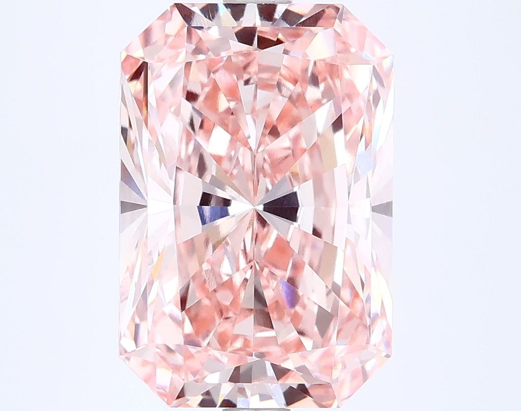 Loose Diamond - RADIANT 5.07ct Fancy Vivid Pink VS1: Loose Diamond - RADIANT 5.07ct Fancy Vivid Pink VS1 Source: This is a real non-mined Diamond that has been grown in a lab Shape: RADIANT Carats: 5.07 Color: Fancy Vivid Pink Certification: IGI Video: