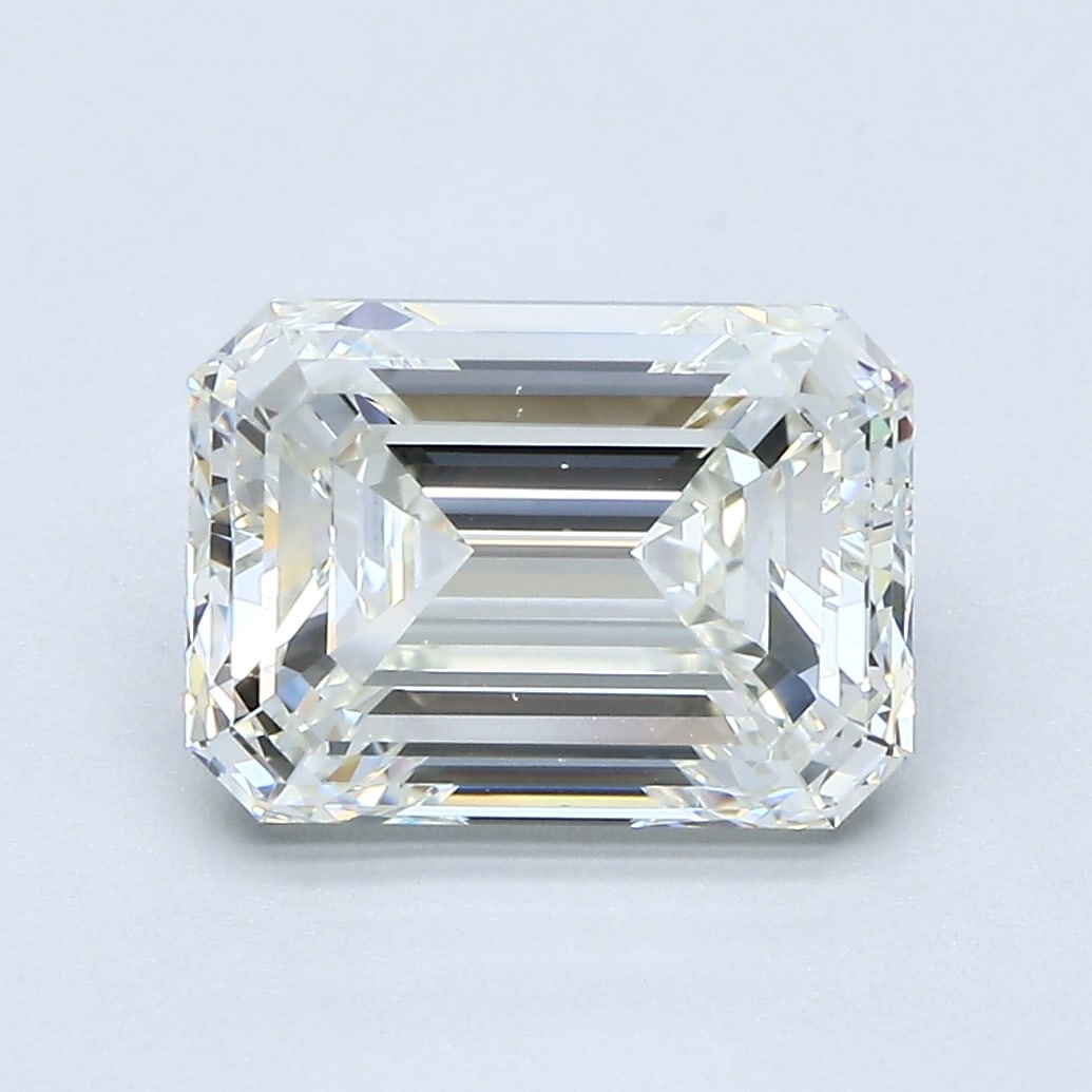 Loose Diamond - EMERALD 3.01ct I VVS2: Loose Diamond - EMERALD 3.01ct I VVS2 Source: Natural Mined Diamond Shape: EMERALD Carats: 3.01 Color: I Clarity: VVS2 Certification: GIA Condition: Pre-Owned PLEASE NOTE: Framed, Large, or heavy item