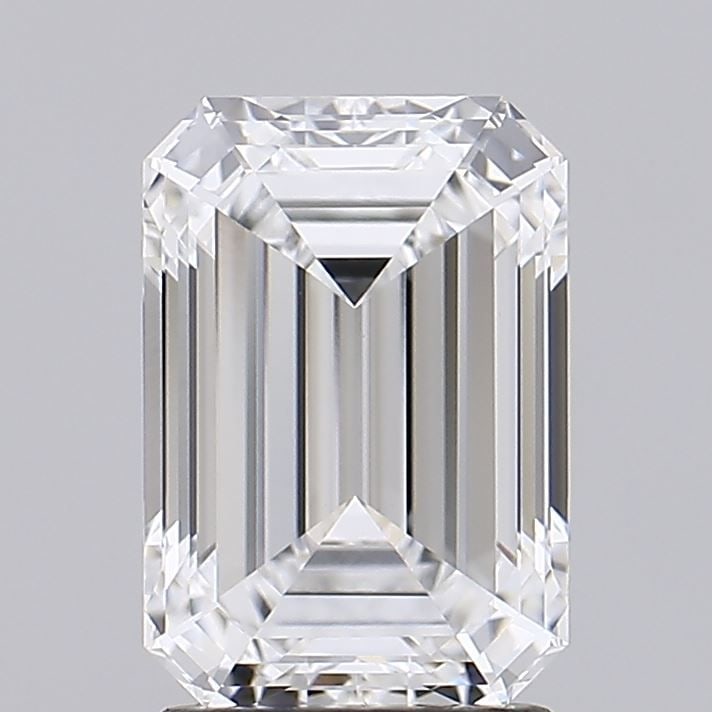 Loose Diamond - EMERALD 2.35ct D VVS2: Loose Diamond - EMERALD 2.35ct D VVS2 Source: This is a real non-mined Diamond that has been grown in a lab Shape: EMERALD Carats: 2.35 Color: D Clarity: VVS2 Certification: IGI Video: