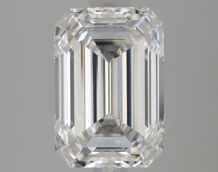Loose Diamond - EMERALD 3.12ct G VVS2: Loose Diamond - EMERALD 3.12ct G VVS2 Source: This is a real non-mined Diamond that has been grown in a lab Shape: EMERALD Carats: 3.12 Color: G Clarity: VVS2 Certification: IGI Video: