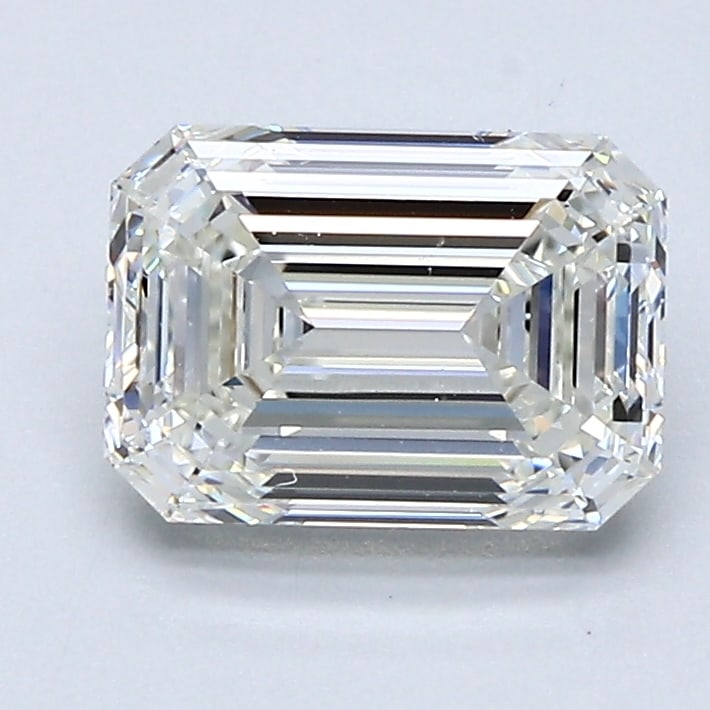 Loose Diamond - EMERALD 1.7ct J VVS2: Loose Diamond - EMERALD 1.7ct J VVS2 Source: Natural Mined Diamond Shape: EMERALD Carats: 1.7 Color: J Clarity: VVS2 Certification: GIA Condition: Pre-Owned PLEASE NOTE: Framed, Large, or heavy items 