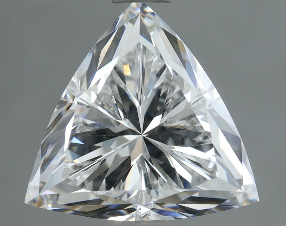 Loose Diamond - OTHER 1.56ct E VVS2: Loose Diamond - OTHER 1.56ct E VVS2 Source: This is a real non-mined Diamond that has been grown in a lab Shape: OTHER Carats: 1.56 Color: E Clarity: VVS2 Certification: IGI Video: