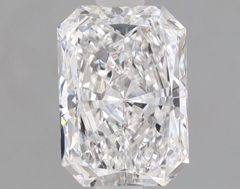 Loose Diamond - RADIANT 1.01ct E VVS2: Loose Diamond - RADIANT 1.01ct E VVS2 Source: This is a real non-mined Diamond that has been grown in a lab Shape: RADIANT Carats: 1.01 Color: E Clarity: VVS2 Certification: IGI Video: