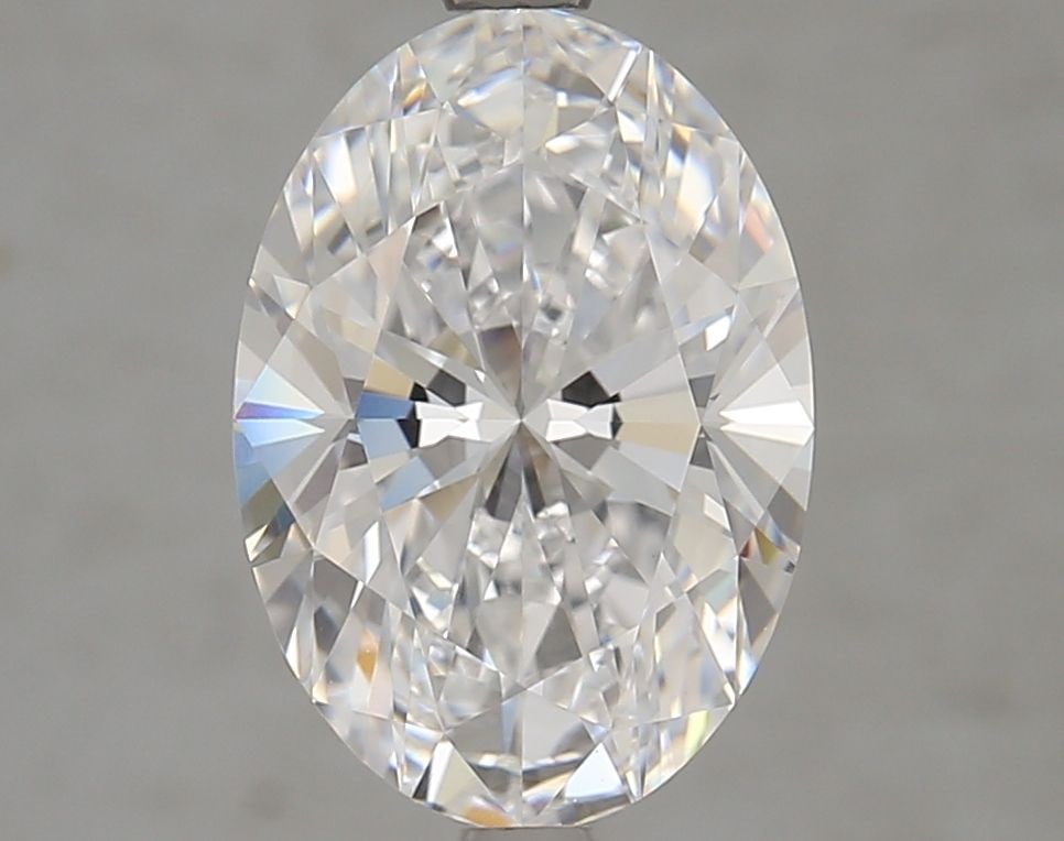 Loose Diamond - OVAL 3.6ct D VVS1: Loose Diamond - OVAL 3.6ct D VVS1 Source: This is a real non-mined Diamond that has been grown in a lab Shape: OVAL Carats: 3.6 Color: D Clarity: VVS1 Certification: GIA Video: