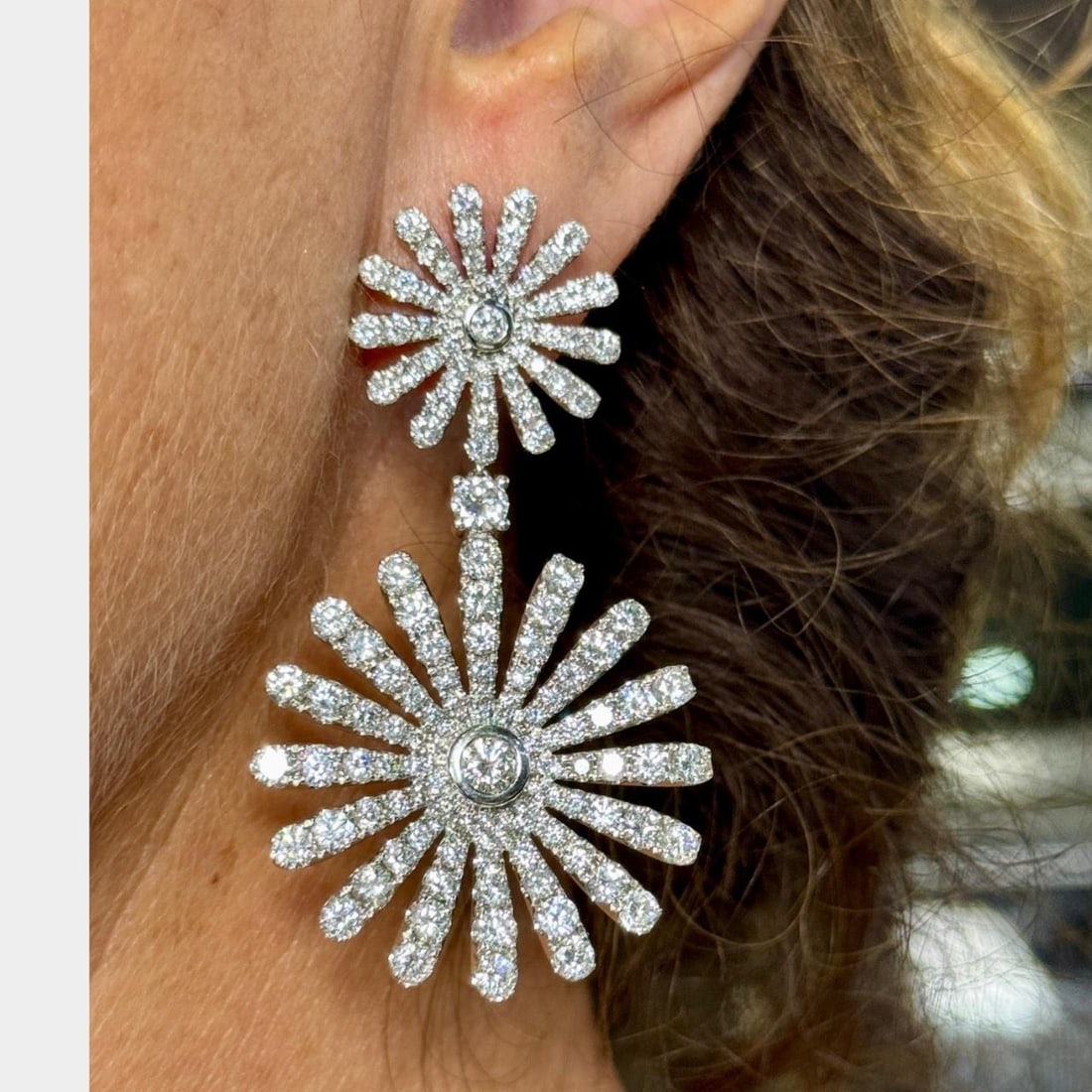 18K White Gold Diamond Earrings 13.20 Ct 302 Diamonds (1 of 2)
