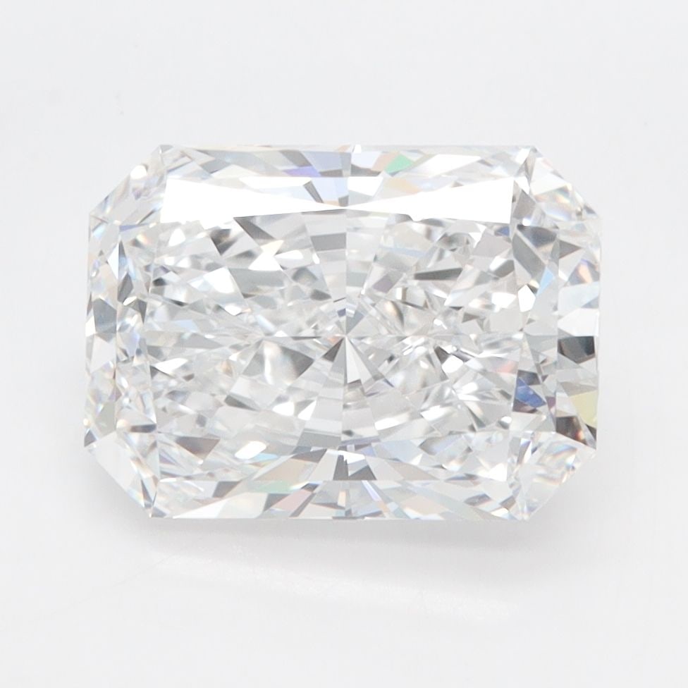 Loose Diamond - RADIANT 3.04ct D VVS1: Loose Diamond - RADIANT 3.04ct D VVS1 Source: This is a real non-mined Diamond that has been grown in a lab Shape: RADIANT Carats: 3.04 Color: D Clarity: VVS1 Certification: IGI PLEASE NOTE: Framed, L