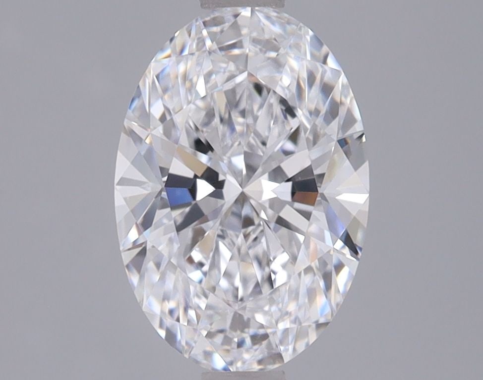Loose Diamond - OVAL 2.02ct D VVS2: Loose Diamond - OVAL 2.02ct D VVS2 Source: This is a real non-mined Diamond that has been grown in a lab Shape: OVAL Carats: 2.02 Color: D Clarity: VVS2 Certification: IGI Video:
