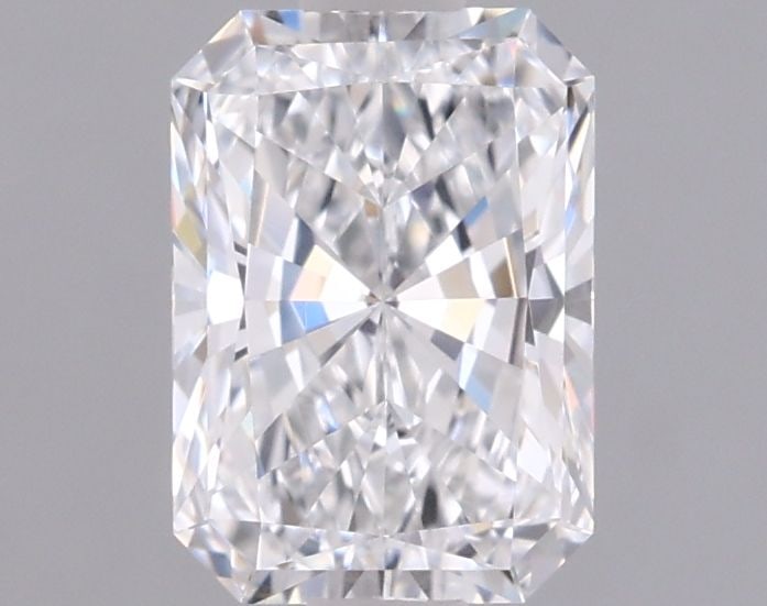 Loose Diamond - RADIANT 1.04ct D VS1: Loose Diamond - RADIANT 1.04ct D VS1 Source: This is a real non-mined Diamond that has been grown in a lab Shape: RADIANT Carats: 1.04 Color: D Clarity: VS1 Certification: IGI Video: