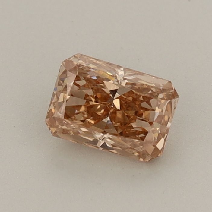 Loose Diamond - RADIANT 0.55ct Fancy Light Brown VS2: Loose Diamond - RADIANT 0.55ct Fancy Light Brown VS2 Source: This is a real non-mined Diamond that has been grown in a lab Shape: RADIANT Carats: 0.55 Color: Fancy Light Brown Certification: IGI