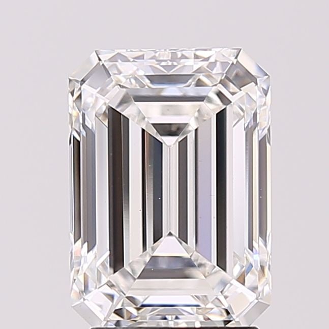 Loose Diamond - EMERALD 3.08ct F VS1: Loose Diamond - EMERALD 3.08ct F VS1 Source: This is a real non-mined Diamond that has been grown in a lab Shape: EMERALD Carats: 3.08 Color: F Clarity: VS1 Certification: IGI Video: