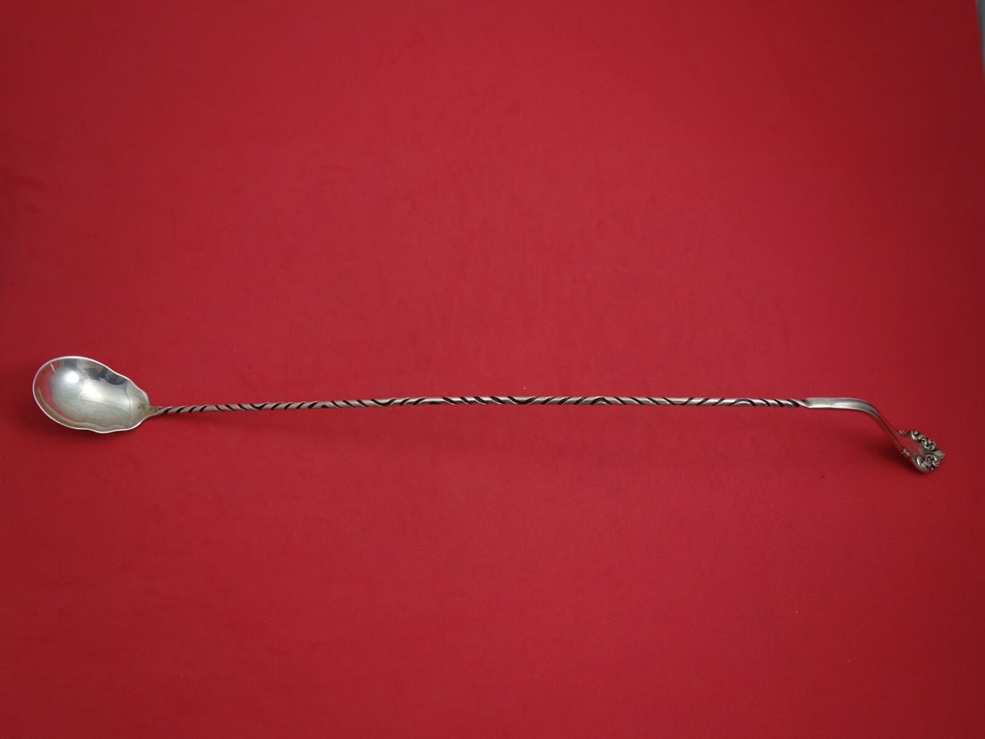 Reed and Barton Elegante Sterling Silver Claret Ladle 16.5": Reed and Barton Elegante Sterling Silver Claret Ladle 16.5" Discover the elegance of the 'Elegante' claret ladle, crafted by Reed and Barton. This exquisite piece, measuring 16 1/2 inches, showcases t