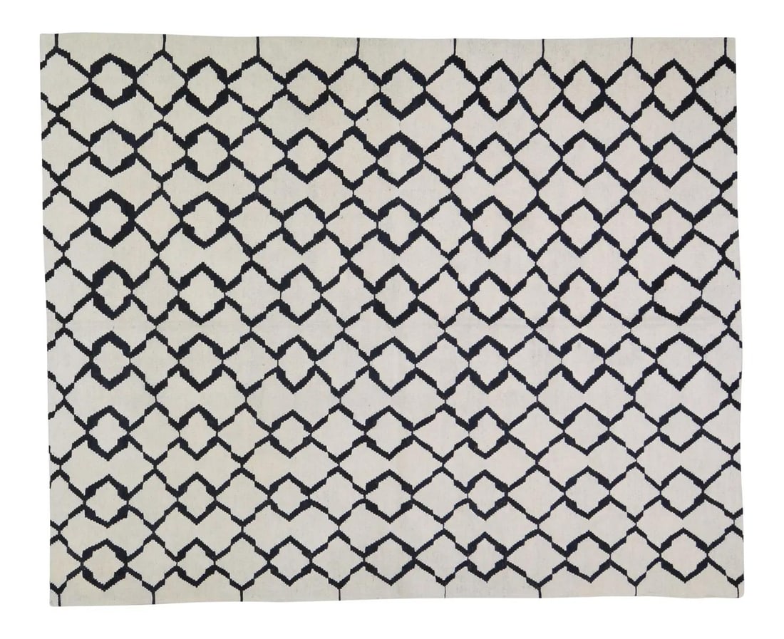 Afghan Modern Geometric Kilim Rug in Organic Wool Natural Tones 6'2" x 7'9": Afghan Modern Geometric Kilim Rug in Organic Wool Natural Tones 6'2" x 7'9" This vintage Afghan kilim is hand woven using organic wool and natural colors, featuring a geometric pattern in a modern sty