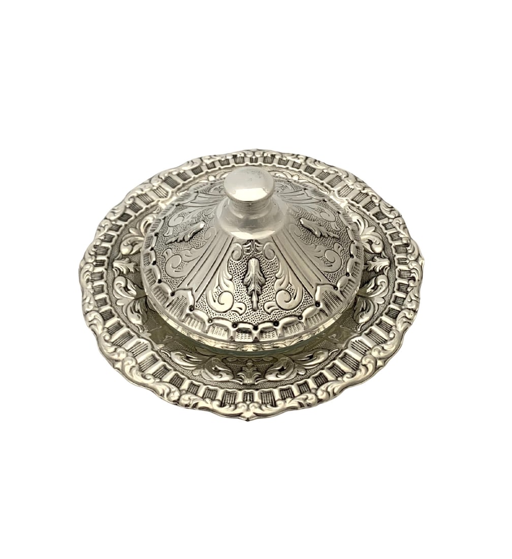 Handmade 925 Sterling Silver Honey Dish with Chased Leaf Design: Handmade 925 Sterling Silver Honey Dish with Chased Leaf Design Discover the elegance of this fine 925 sterling silver handmade chased leaf swirl honey dish, showcasing a beautiful combination of matt