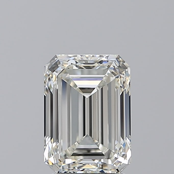 Loose Diamond - EMERALD 2.51ct I VS2: Loose Diamond - EMERALD 2.51ct I VS2 Source: Natural Mined Diamond Shape: EMERALD Carats: 2.51 Color: I Clarity: VS2 Certification: GIA Condition: Pre-Owned PLEASE NOTE: Framed, Large, or heavy items 