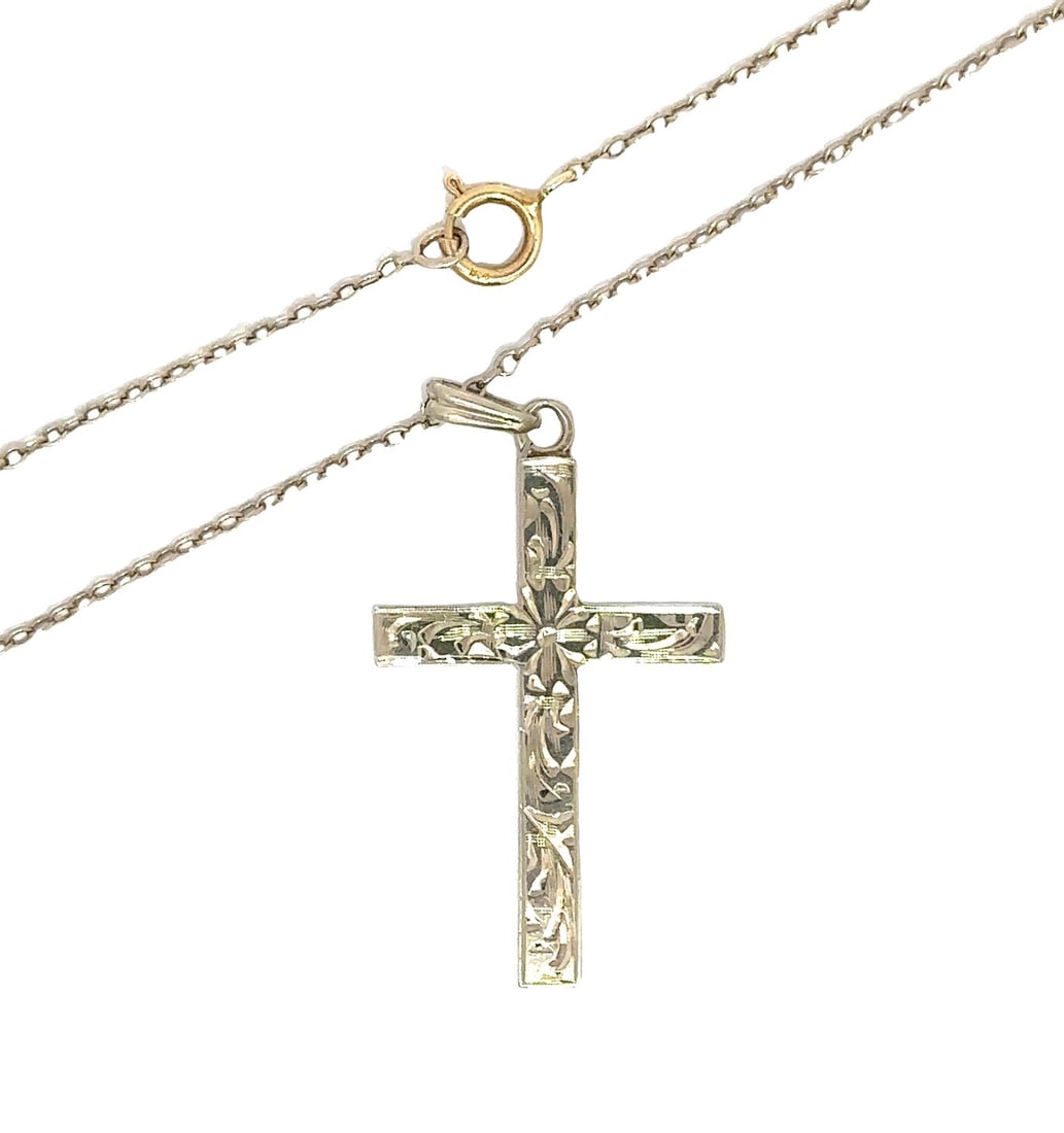 Antique 14K White Gold Handmade Engraved Cross Pendant with 18 Inch Cable Chain: Antique 14K White Gold Handmade Engraved Cross Pendant with 18 Inch Cable Chain This exquisite antique pendant features a beautifully hand-engraved squared cross design, crafted from solid 14K white g