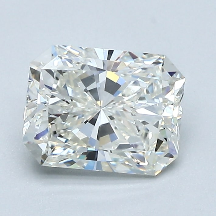Loose Diamond - RADIANT 1.3ct I VVS2: Loose Diamond - RADIANT 1.3ct I VVS2 Source: Natural Mined Diamond Shape: RADIANT Carats: 1.3 Color: I Clarity: VVS2 Certification: GIA Condition: Pre-Owned PLEASE NOTE: Framed, Large, or heavy items 