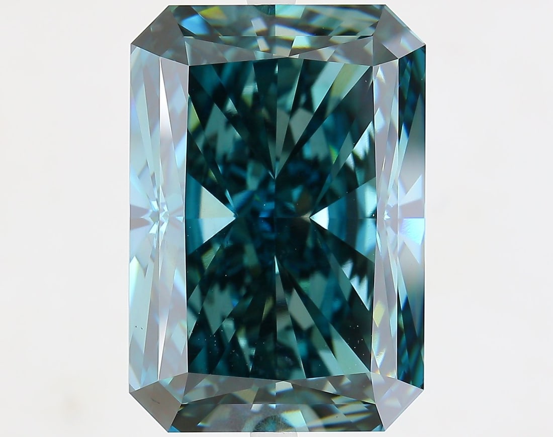 Loose Diamond - RADIANT 21.01ct Fancy Deep Greenish Blue VS1: Loose Diamond - RADIANT 21.01ct Fancy Deep Greenish Blue VS1 Source: This is a real non-mined Diamond that has been grown in a lab Shape: RADIANT Carats: 21.01 Color: Fancy Deep Greenish Blue Certific