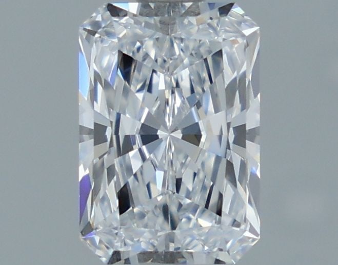 Loose Diamond - RADIANT 1.37ct E VVS2: Loose Diamond - RADIANT 1.37ct E VVS2 Source: This is a real non-mined Diamond that has been grown in a lab Shape: RADIANT Carats: 1.37 Color: E Clarity: VVS2 Certification: IGI Video: