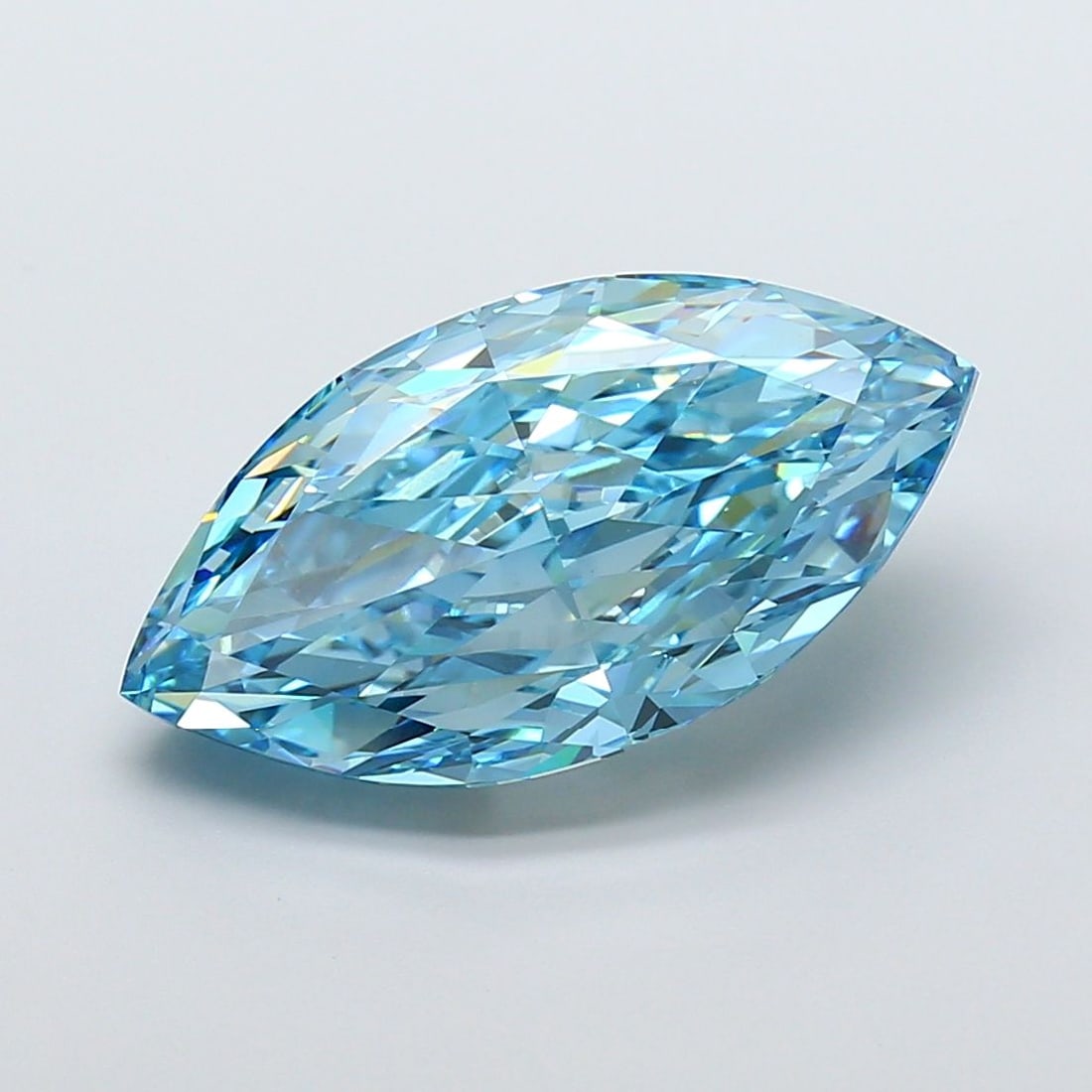 Loose Diamond - MARQUISE 16.04ct Fancy Vivid Blue VVS2: Loose Diamond - MARQUISE 16.04ct Fancy Vivid Blue VVS2 Source: This is a real non-mined Diamond that has been grown in a lab Shape: MARQUISE Carats: 16.04 Color: Fancy Vivid Blue Certification: IGI Vi