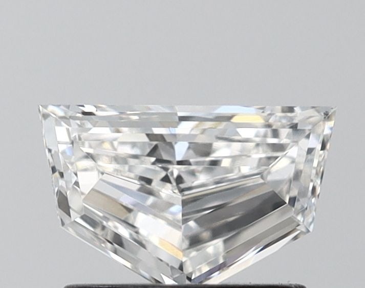 Loose Diamond - PENTAGONAL 0.65ct E VVS2: Loose Diamond - PENTAGONAL 0.65ct E VVS2 Source: This is a real non-mined Diamond that has been grown in a lab Shape: PENTAGONAL Carats: 0.65 Color: E Clarity: VVS2 Certification: IGI Video: