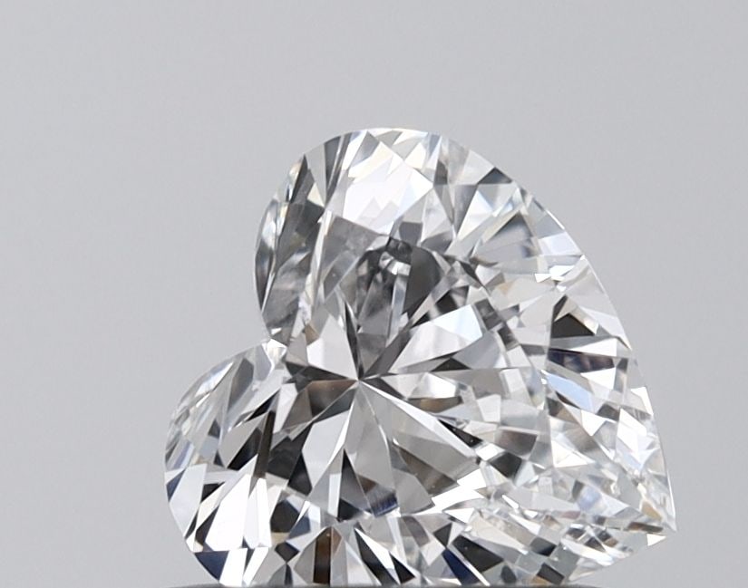 Loose Diamond - HEART 0.83ct D VS1: Loose Diamond - HEART 0.83ct D VS1 Source: This is a real non-mined Diamond that has been grown in a lab Shape: HEART Carats: 0.83 Color: D Clarity: VS1 Certification: IGI Video: