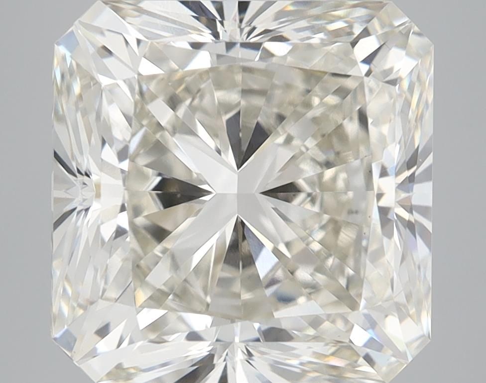 Loose Diamond - SQUARE RADIANT 7.19ct H VS1: Loose Diamond - SQUARE RADIANT 7.19ct H VS1 Source: This is a real non-mined Diamond that has been grown in a lab Shape: SQUARE RADIANT Carats: 7.19 Color: H Clarity: VS1 Certification: IGI Video: