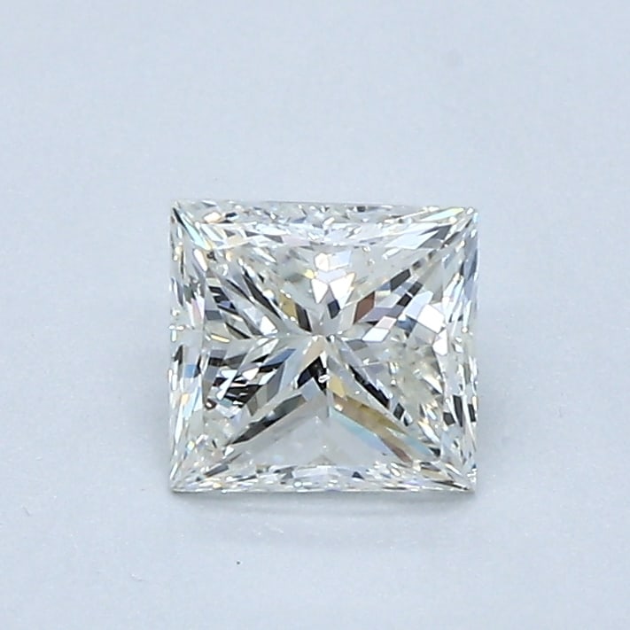 Loose Diamond - PRINCESS 0.7ct I SI2: Loose Diamond - PRINCESS 0.7ct I SI2 Source: Natural Mined Diamond Shape: PRINCESS Carats: 0.7 Color: I Clarity: SI2 Certification: GIA Condition: Pre-Owned PLEASE NOTE: Framed, Large, or heavy items 