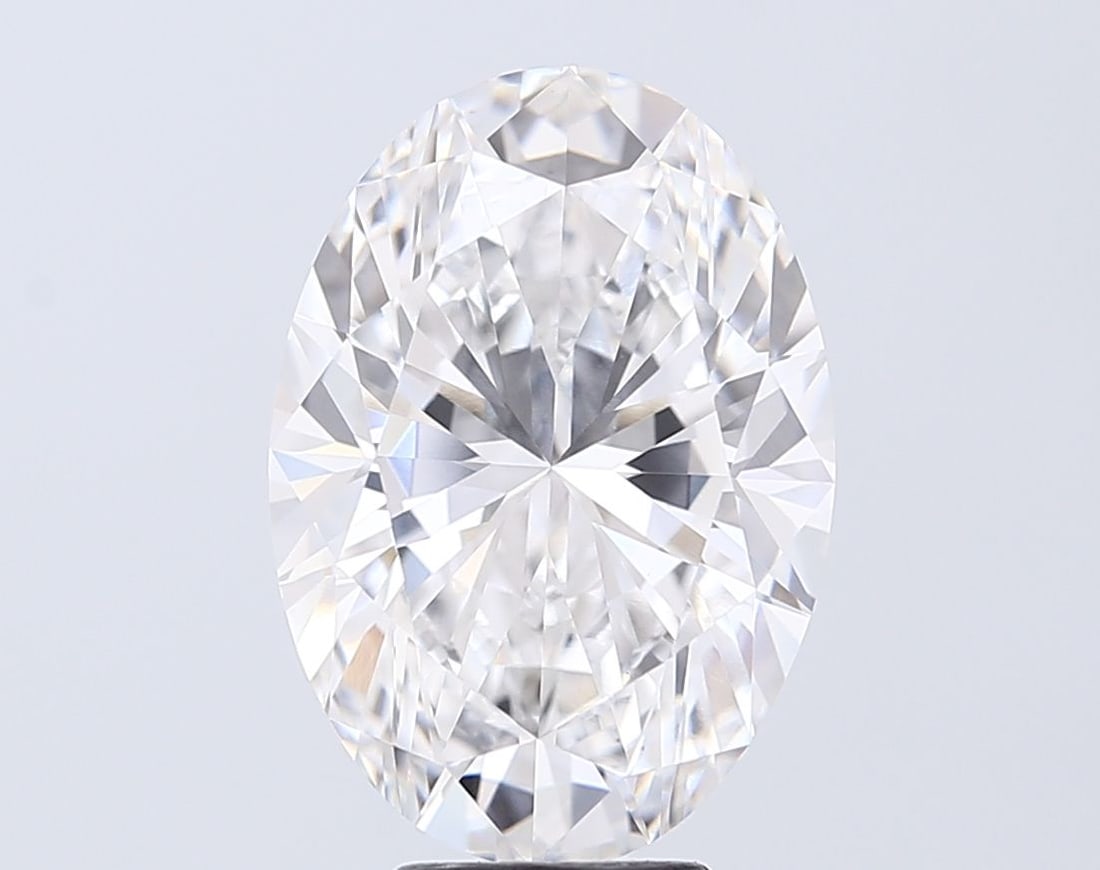 Loose Diamond - OVAL 6.16ct E VS1: Loose Diamond - OVAL 6.16ct E VS1 Source: This is a real non-mined Diamond that has been grown in a lab Shape: OVAL Carats: 6.16 Color: E Clarity: VS1 Certification: IGI Video: