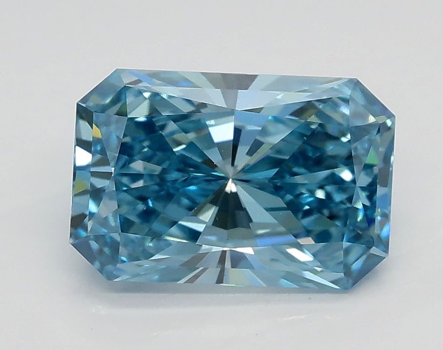 Loose Diamond - RADIANT 1.73ct Fancy Vivid Blue VS1: Loose Diamond - RADIANT 1.73ct Fancy Vivid Blue VS1 Source: This is a real non-mined Diamond that has been grown in a lab Shape: RADIANT Carats: 1.73 Color: Fancy Vivid Blue Certification: IGI Video: