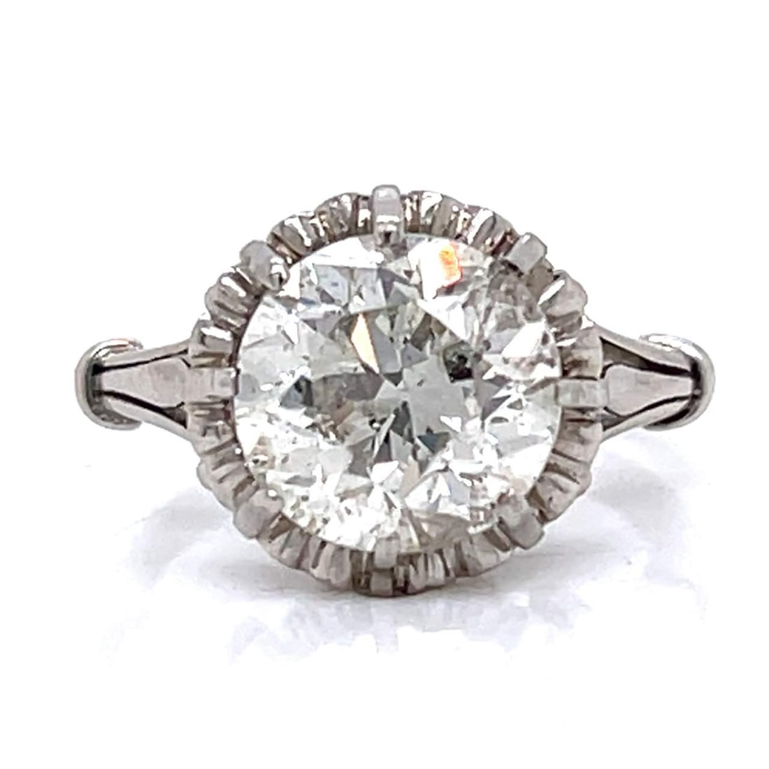 Art Deco Platinum 2.84 Ct Diamond Ring I Color I1 Clarity: Art Deco Platinum 2.84 Ct Diamond Ring I Color I1 Clarity This exquisite Art Deco ring showcases a stunning 2.84 ct diamond, characterized by its I color and I1 clarity, making it a brilliant addition