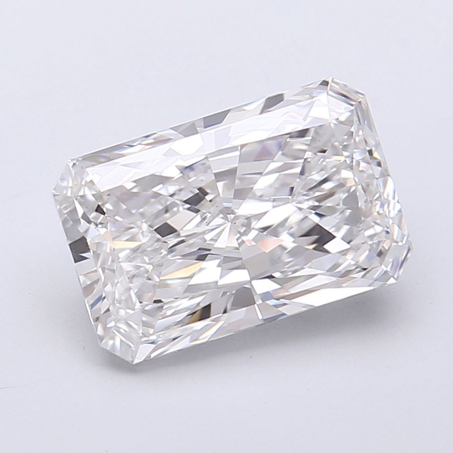 Loose Diamond - RADIANT 4.01ct E VVS2: Loose Diamond - RADIANT 4.01ct E VVS2 Source: This is a real non-mined Diamond that has been grown in a lab Shape: RADIANT Carats: 4.01 Color: E Clarity: VVS2 Certification: IGI Video: